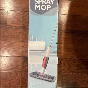 Spray Mop with Red and Gray Head